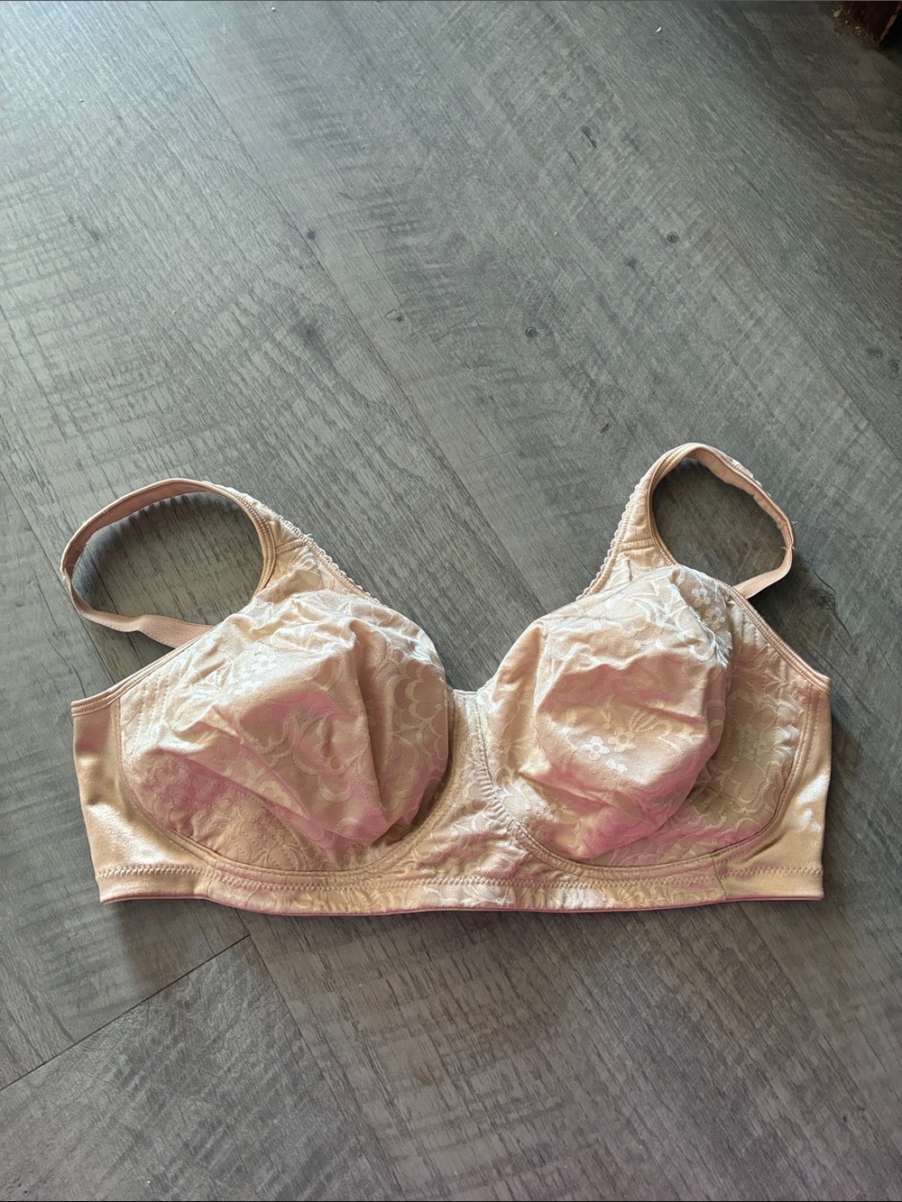 Playtex wireless 42DD bra